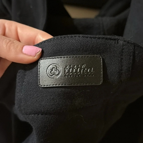 Titika jacket - Picture 9 of 11